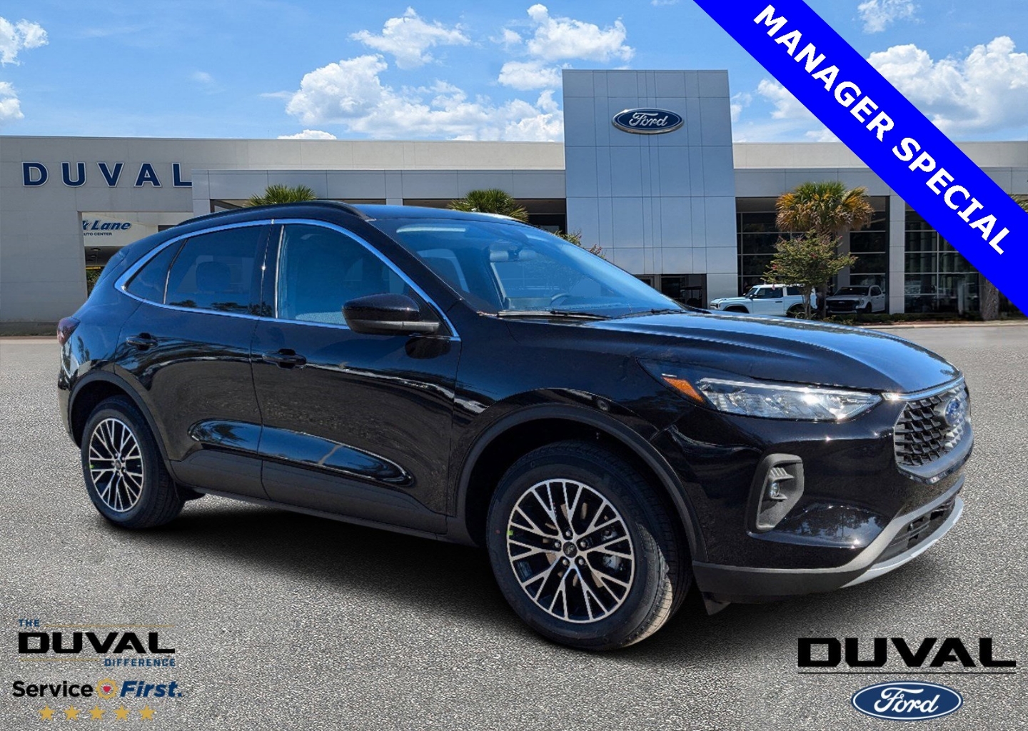 2025 Ford Escape PHEV's photo