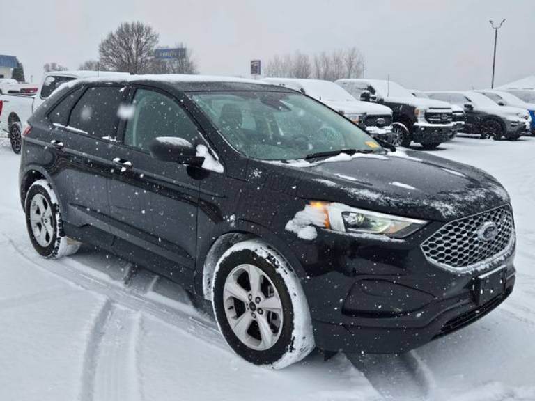 2023 Ford Edge SE