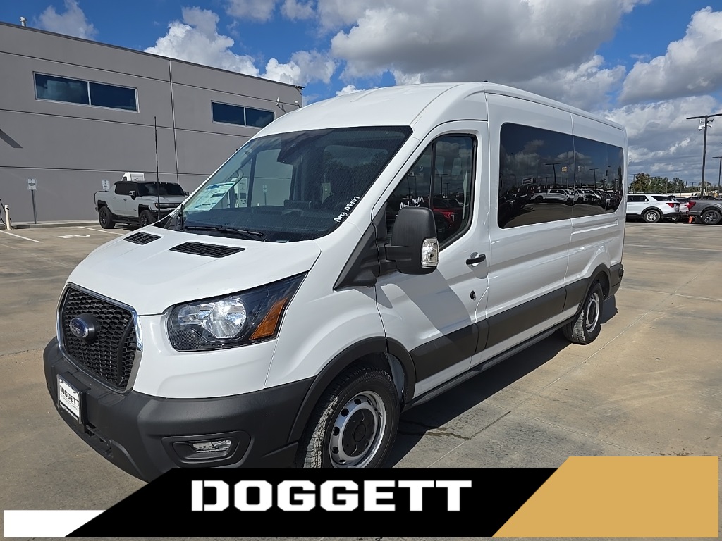 2025 Ford Transit Passenger XL photo 2