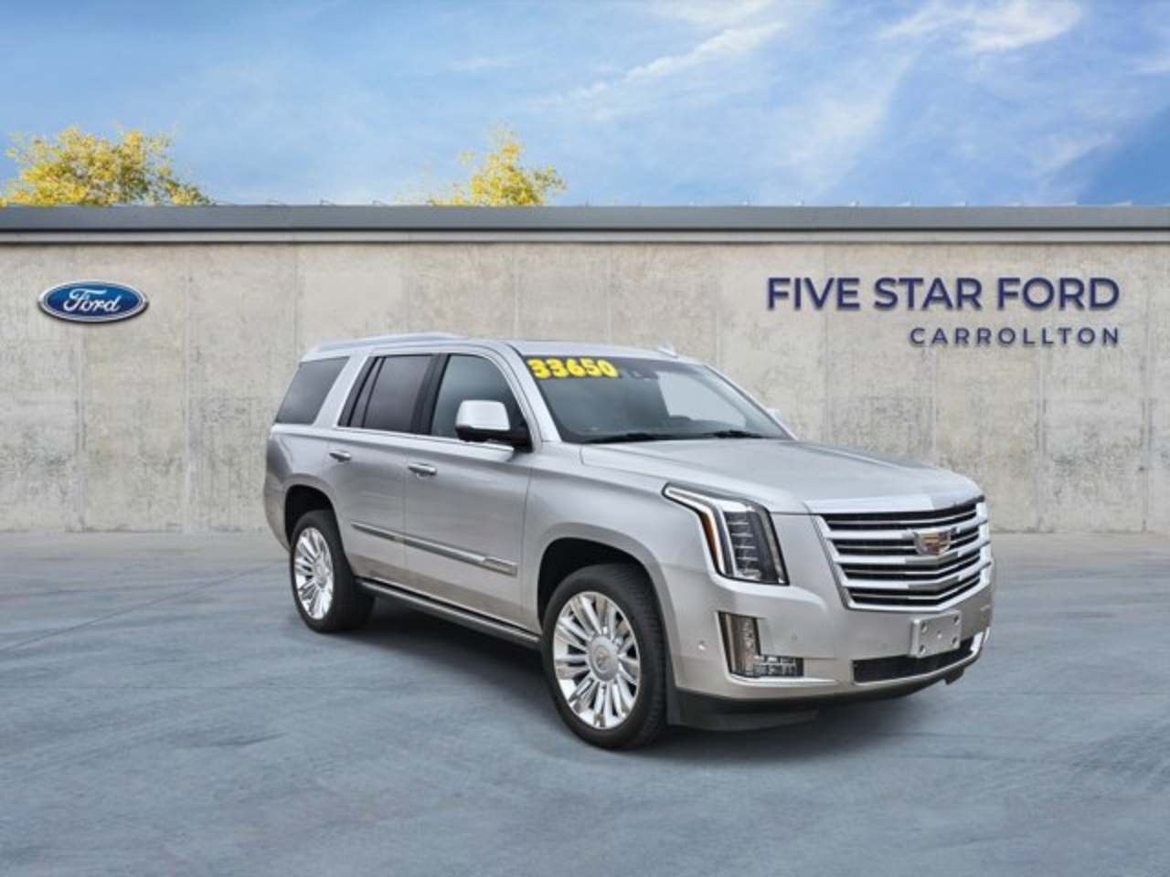 2019 Cadillac Escalade Platinum's photo