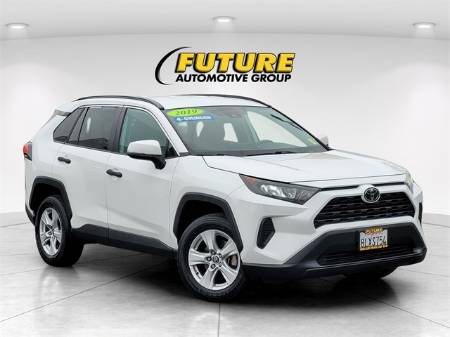 2019 Toyota RAV4 LE