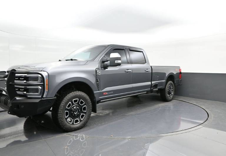 2023 Ford Super Duty F-250 SRW Platinum