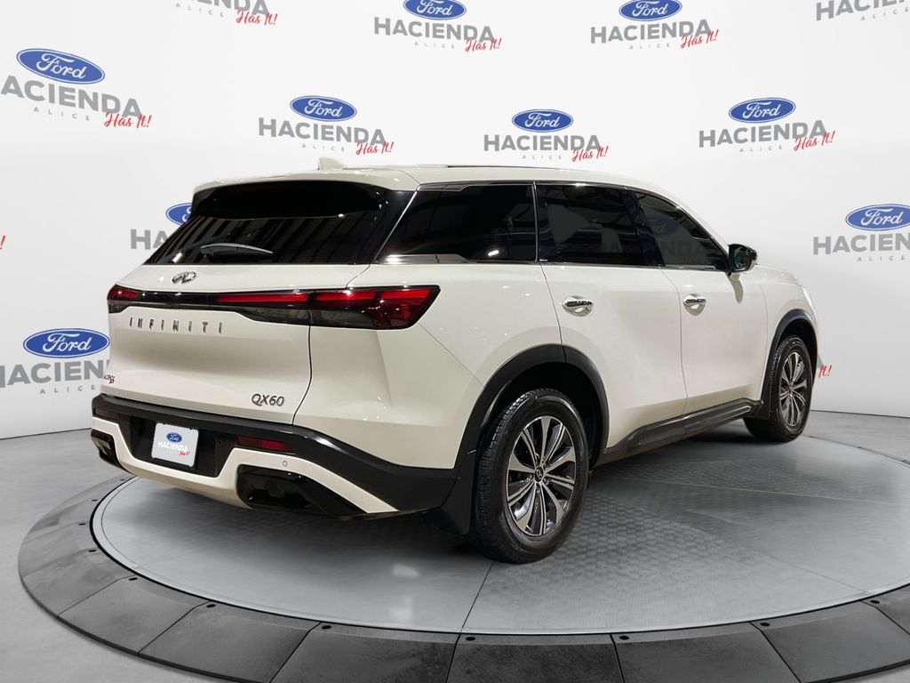 2022 Infiniti QX60 Pure photo 4
