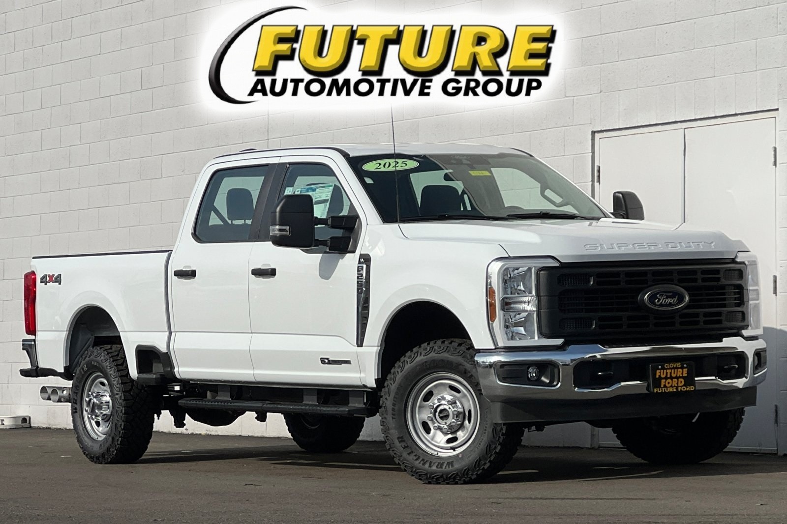 2025 Ford F-250 Super Duty XL's photo