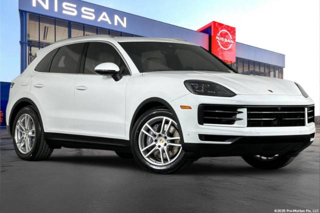 2024 Porsche Cayenne Base