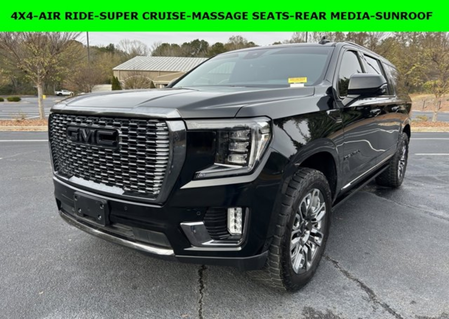 2023 GMC Yukon XL Denali Ultimate's photo