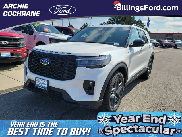 2025 Ford Explorer ST-LINE's photo