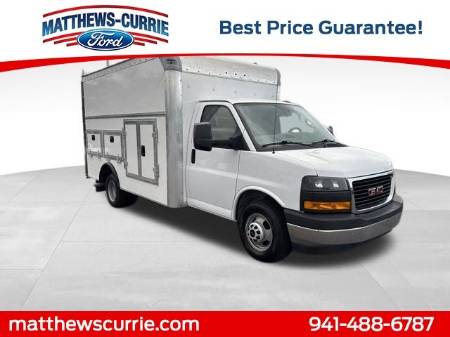 2022 GMC Savana 3500 Work Van