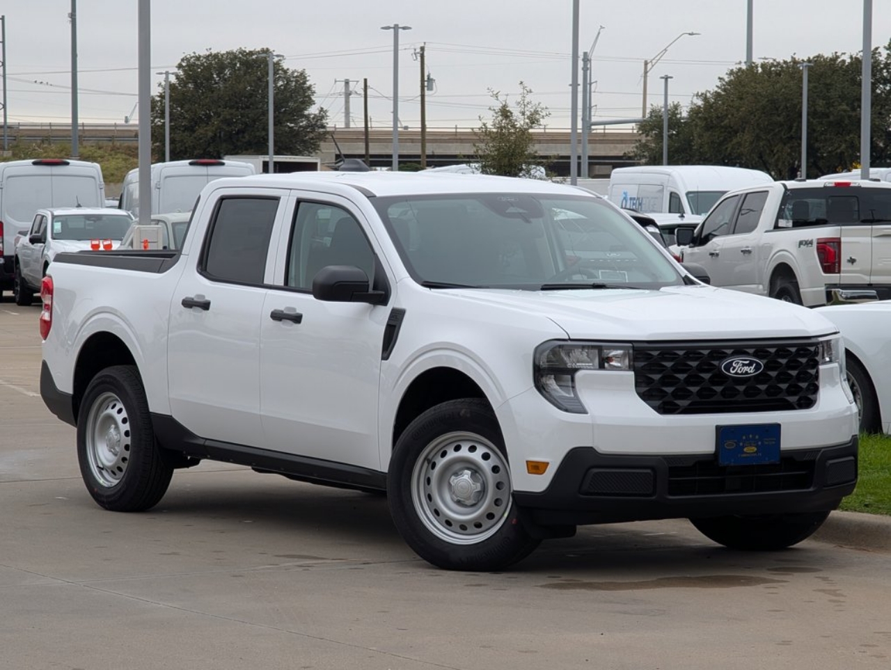 2026 Ford Maverick XL's photo