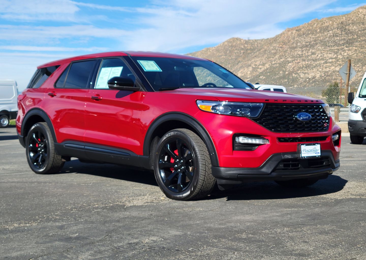 2021 Ford Explorer ST's photo
