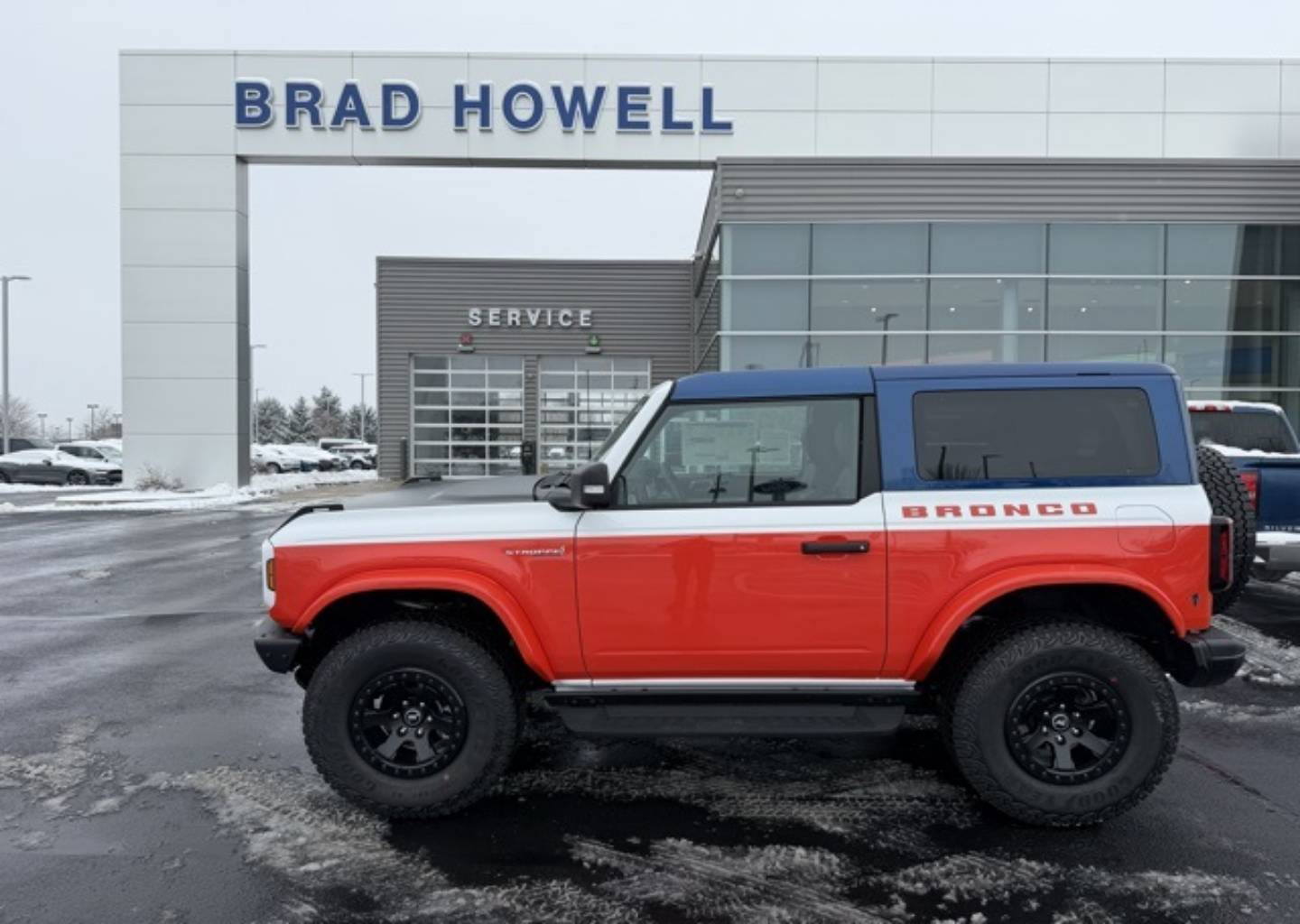 2025 Ford Bronco 2-Door Stroppe's photo