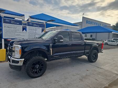 2023 Ford Super Duty F-250 SRW XLT