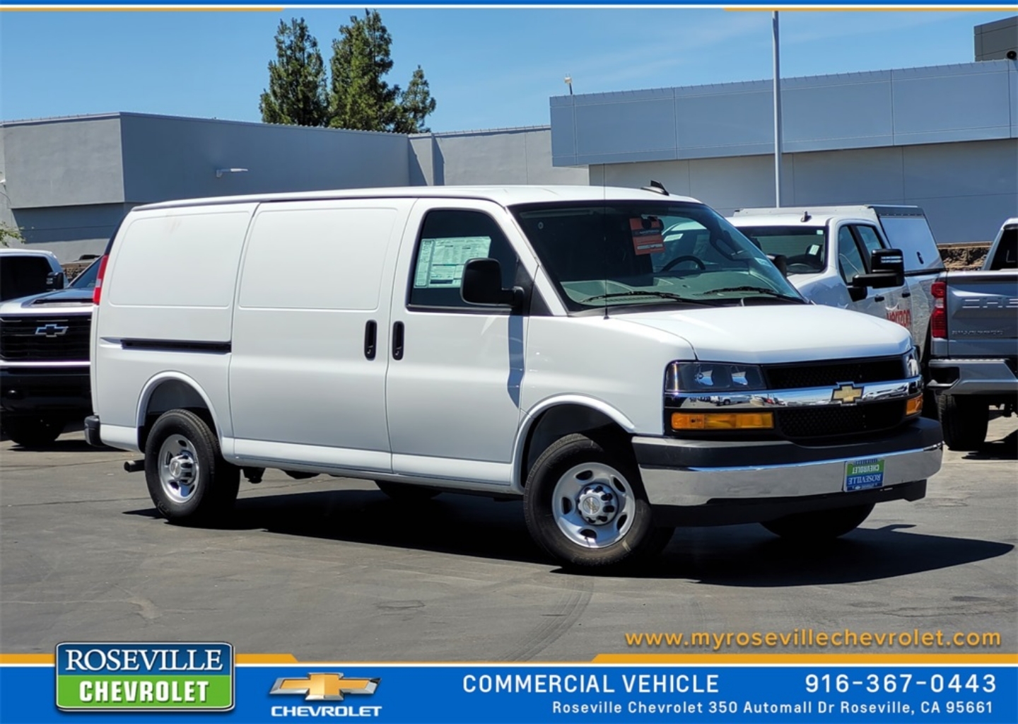 2025 Chevrolet Express Cargo Work Van's photo
