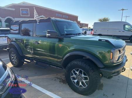 2023 Ford Bronco Badlands