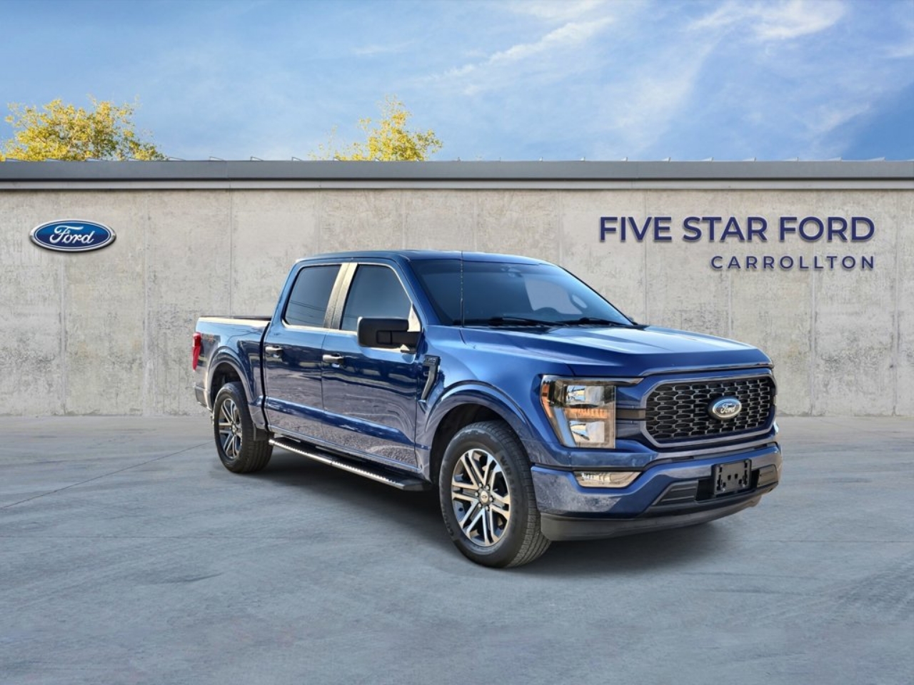 2023 Ford F-150 XL's photo