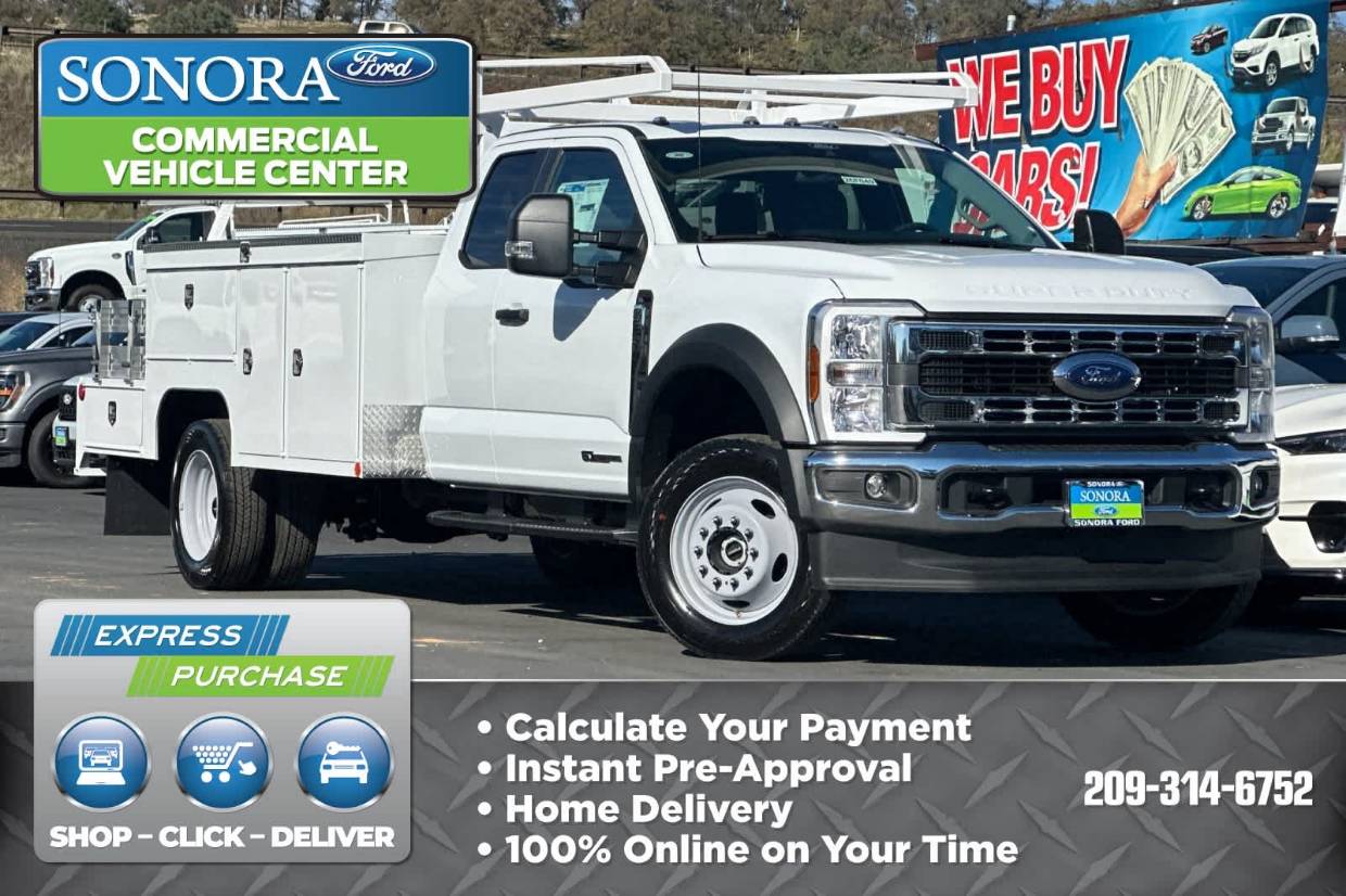 2026 Ford F-550 Super Duty Chassis Cab XL's photo