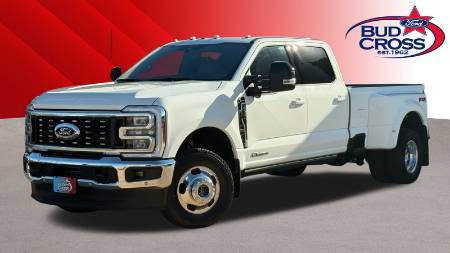 2025 Ford Super Duty F-350 DRW LARIAT