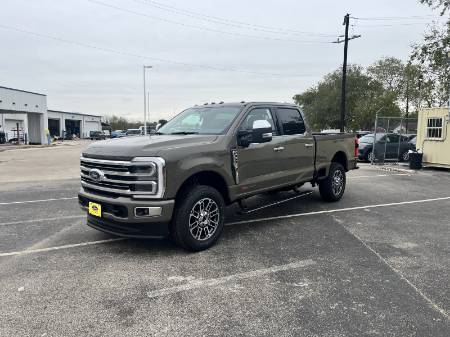 2026 Ford Super Duty F-350 SRW Platinum