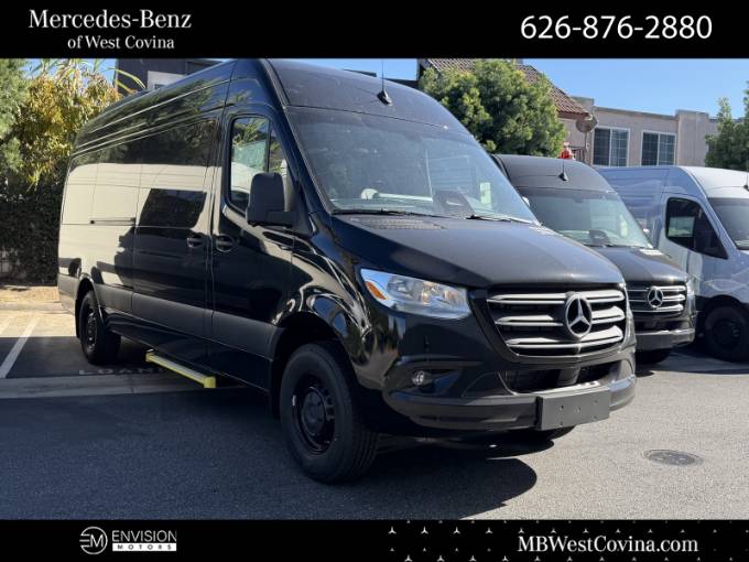 2026 Mercedes-Benz Sprinter 2500 Passenger 170 WB