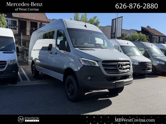 2026 Mercedes-Benz Sprinter 2500 Cargo 170 WB