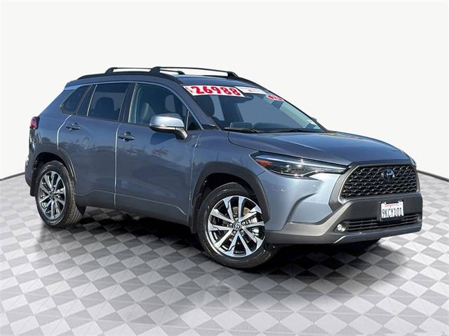 2023 Toyota Corolla Cross XLE