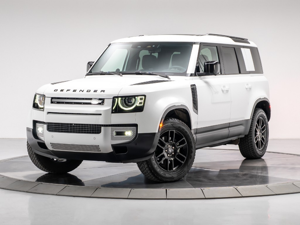 2025 Land Rover Defender 110 P300