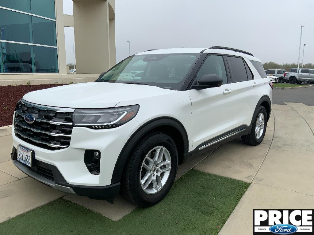 Used 2025 Ford Explorer Active