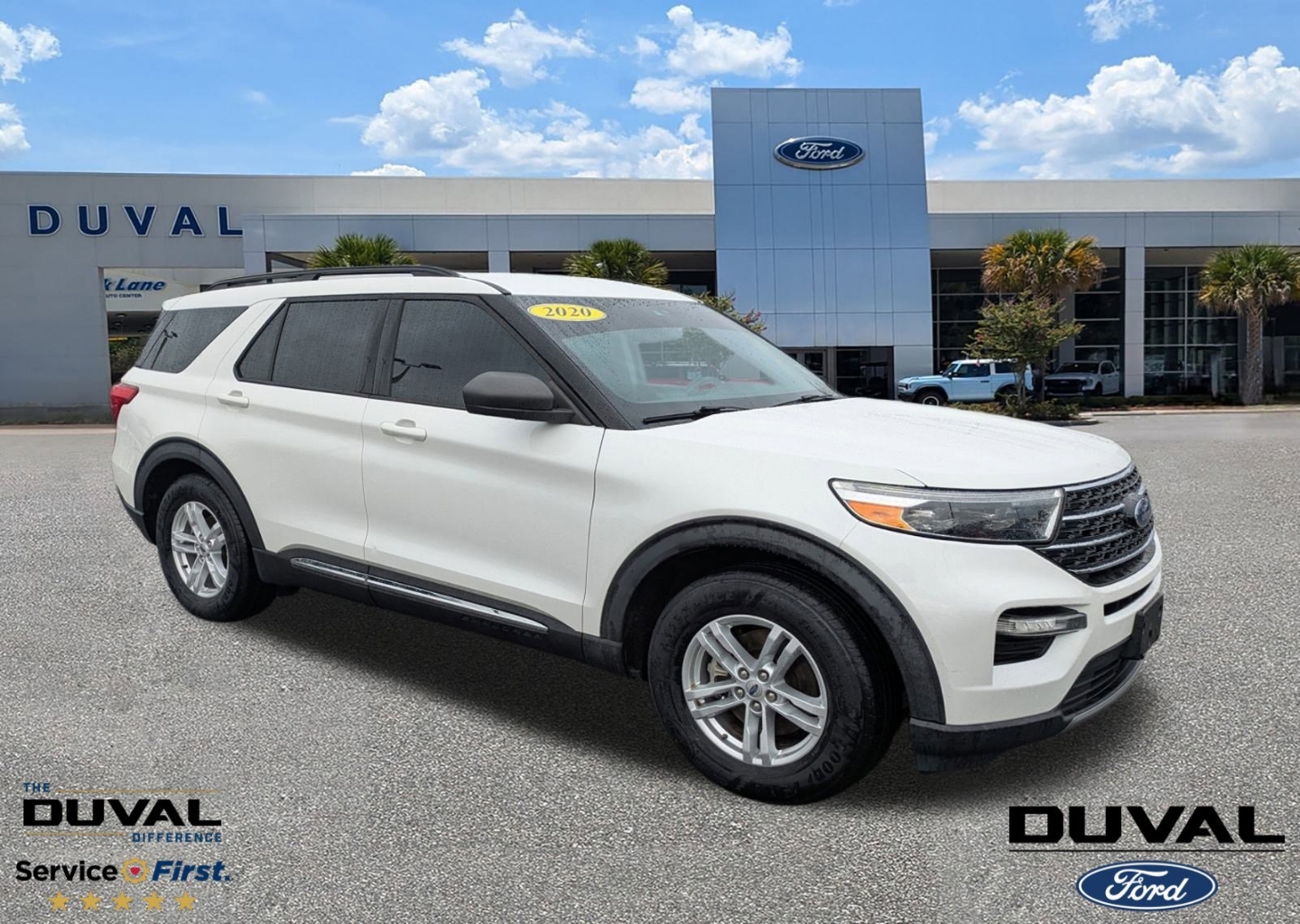 2020 Ford Explorer XLT's photo