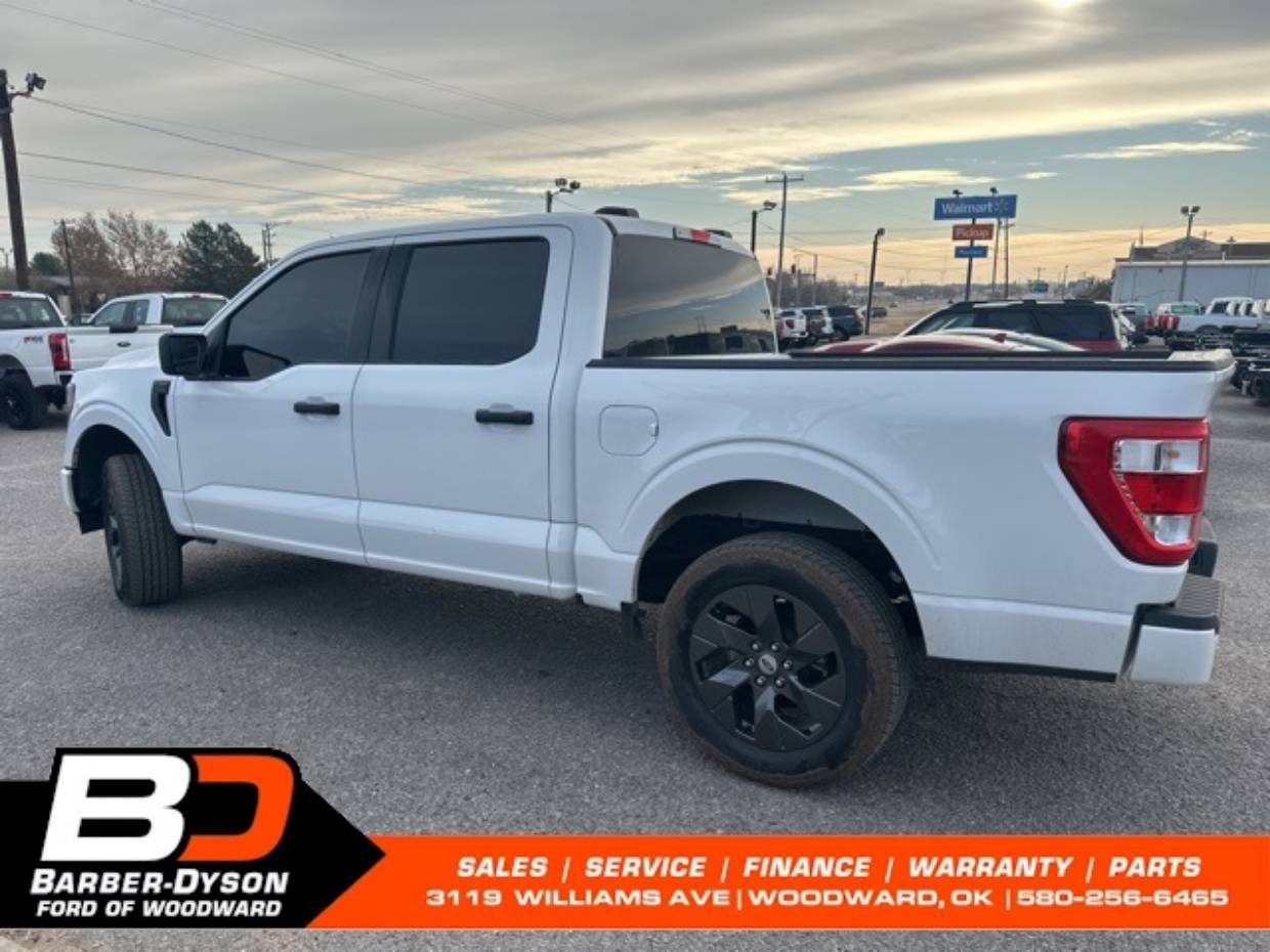 2023 Ford F-150 XL's photo