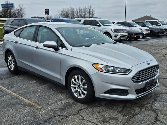 2016 Ford Fusion S