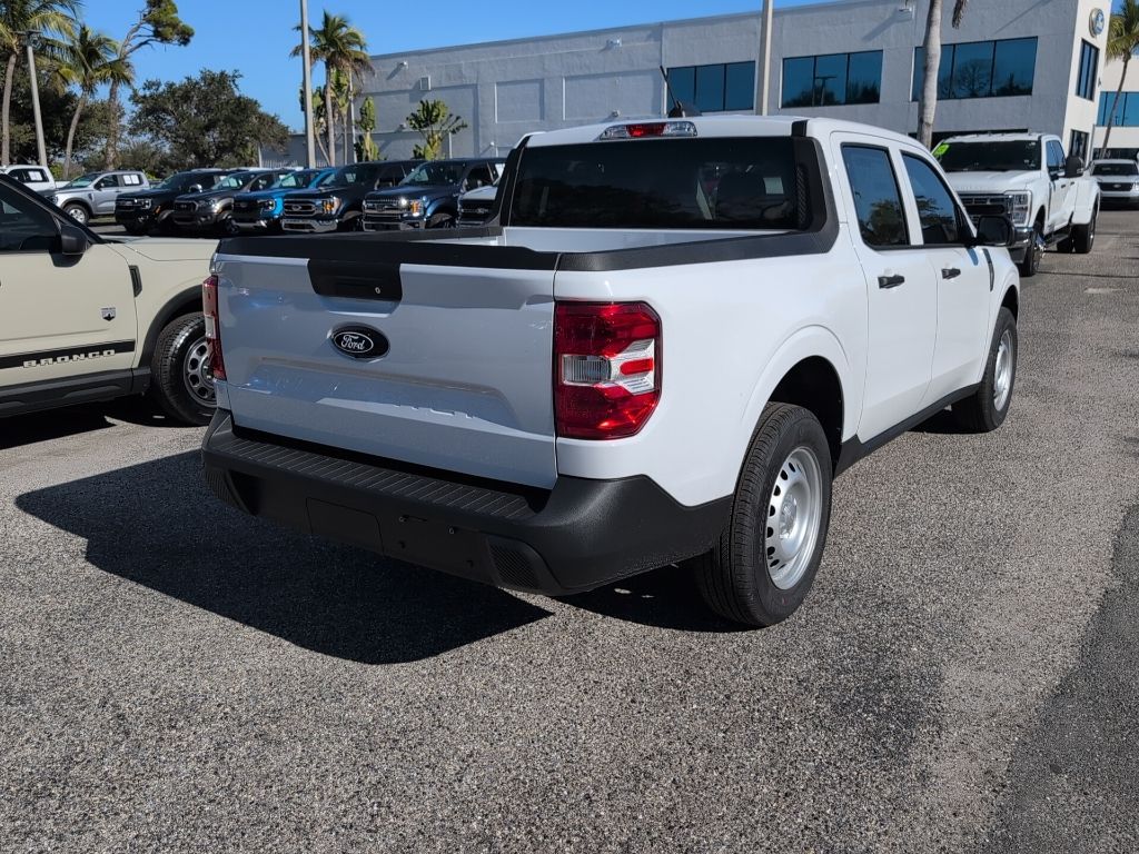 2025 Ford Maverick XL photo 2