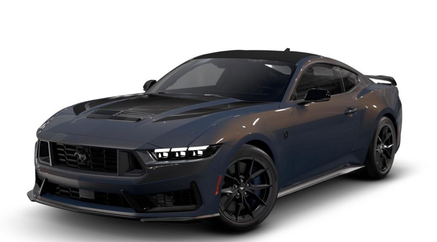 2026 Ford Mustang Dark Horse's photo