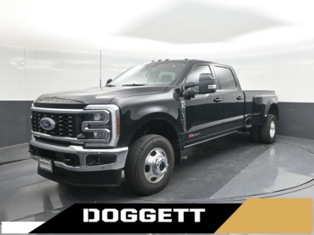2026 Ford Super Duty F-350 DRW LARIAT