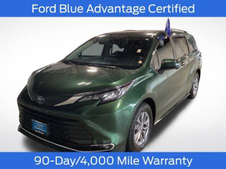 2023 Toyota Sienna XLE