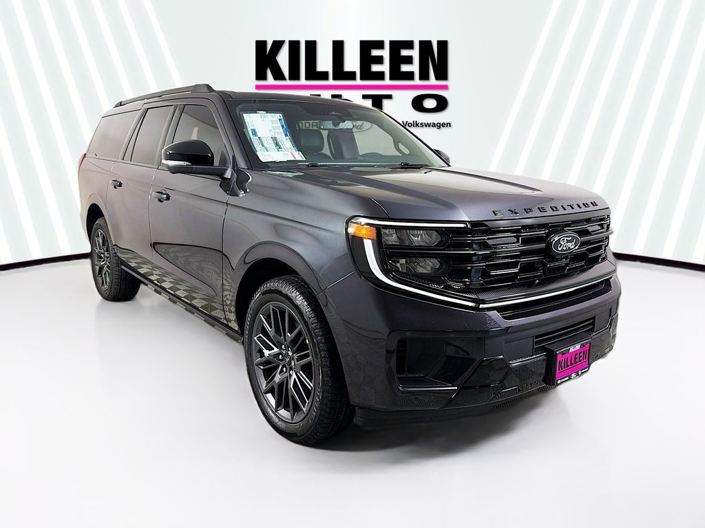 2025 Ford Expedition Platinum's photo