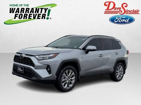 2024 Toyota RAV4 XLE Premium