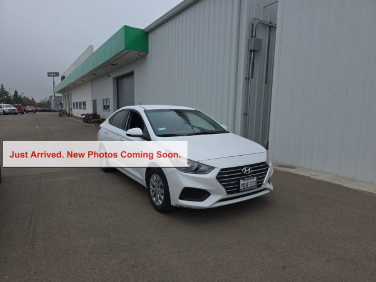 2022 Hyundai Accent SE