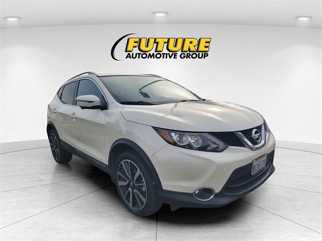 Used 2017 Nissan Rogue Sport SL