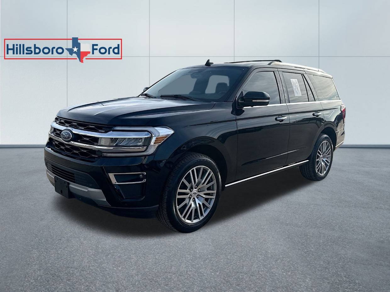 2022 Ford Expedition Limited's photo