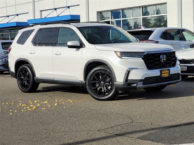 New 2025 Honda Pilot Touring+