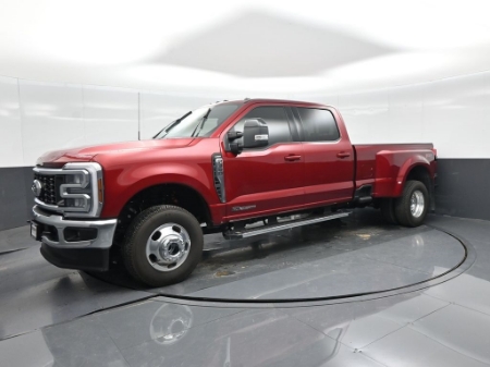 2025 Ford Super Duty F-350 DRW LARIAT