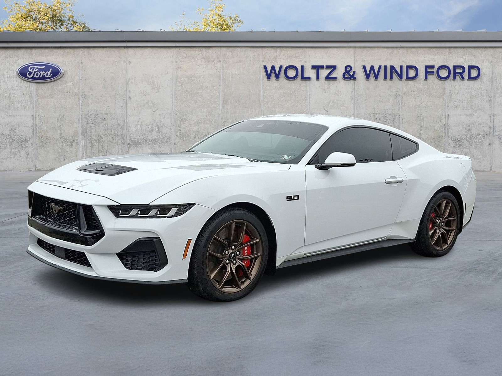 2024 Ford Mustang GT Premium photo 3