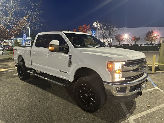 Used 2019 Ford F-250SD LARIAT