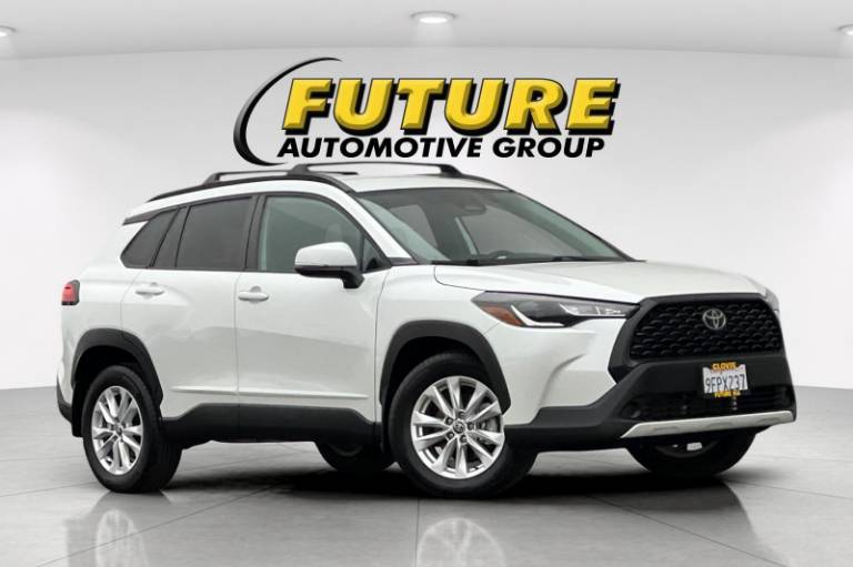 2023 Toyota Corolla Cross LE