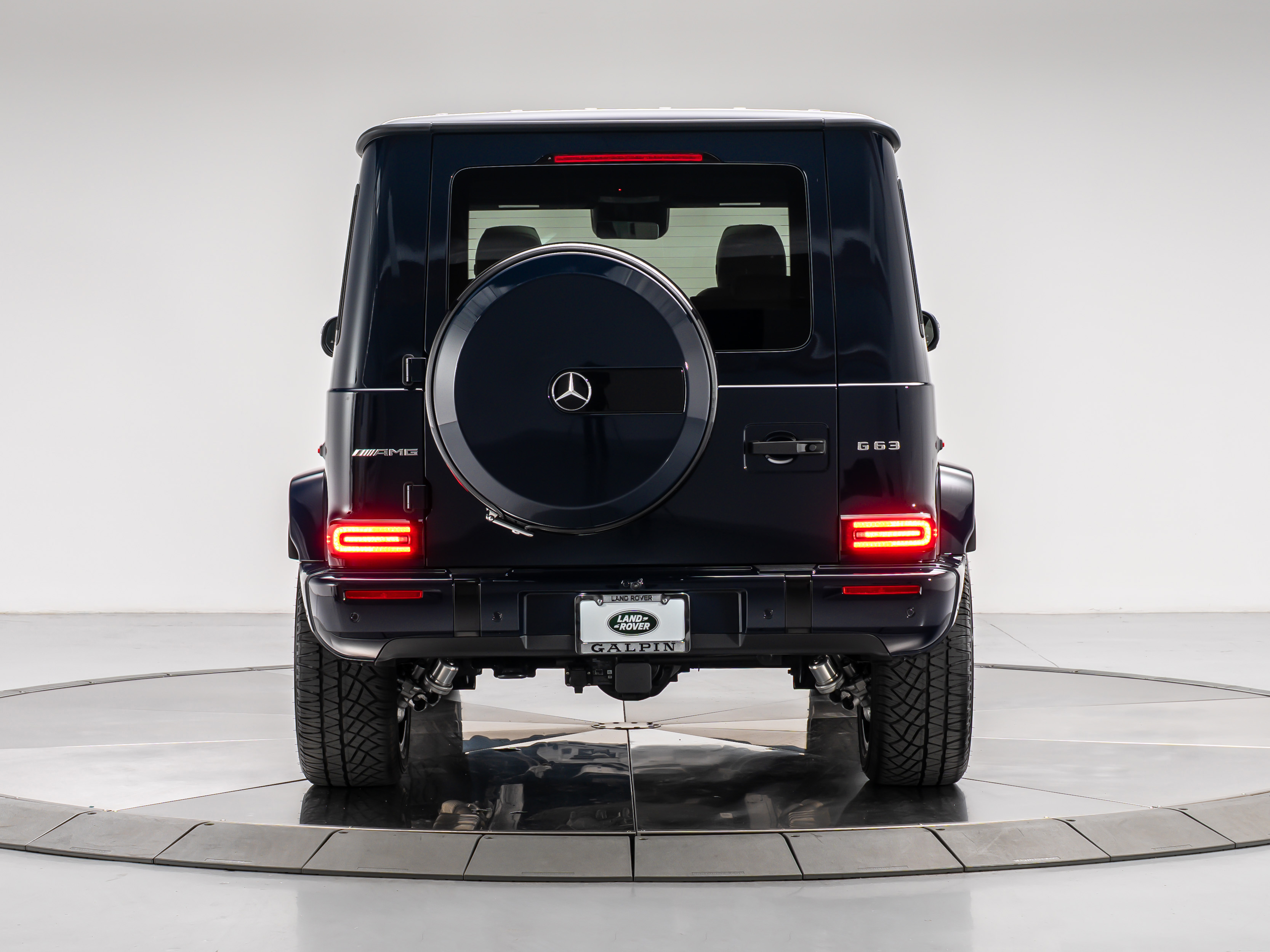 2025 Mercedes Benz G AMG 63 photo 4