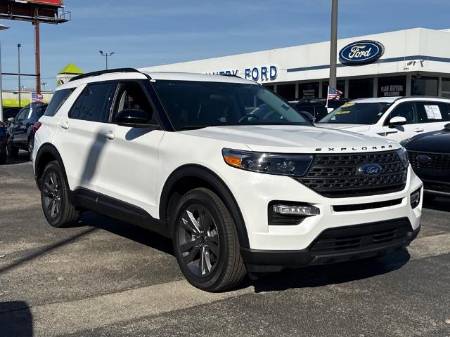 2023 Ford Explorer XLT Sport