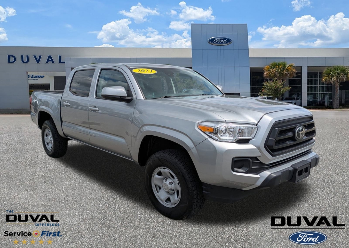 2023 Toyota Tacoma SR's photo