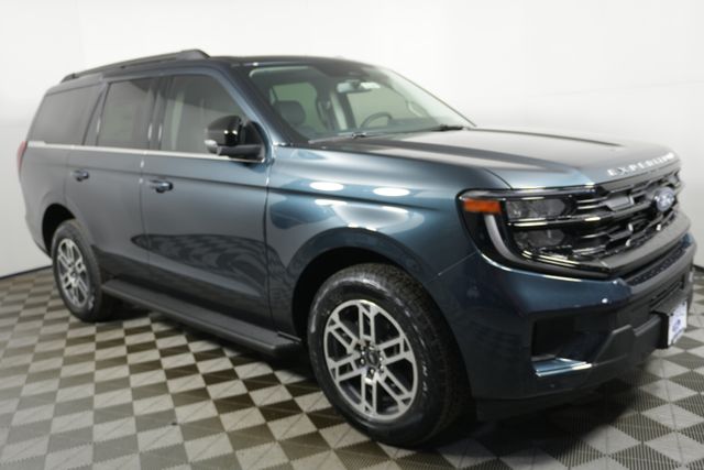 2025 Ford Expedition Active's photo
