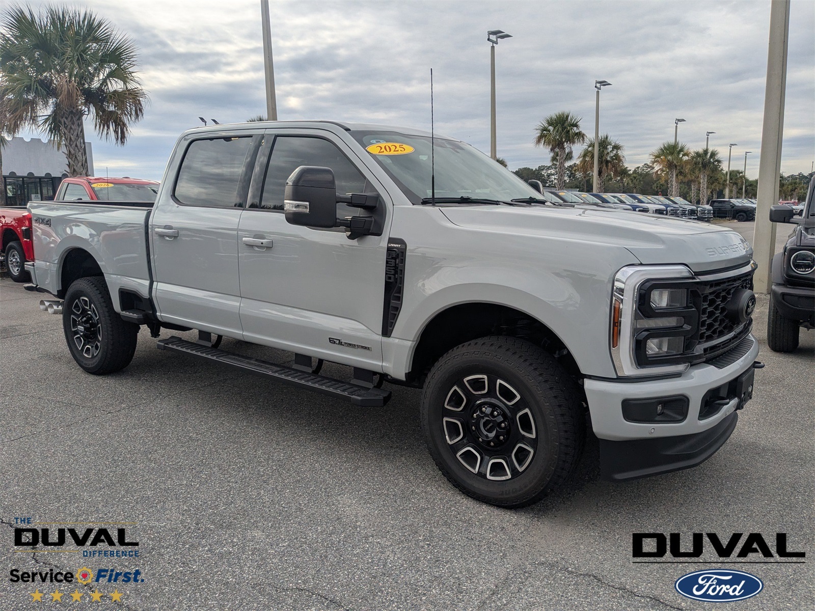 New 2025 Ford F-350SD LARIAT