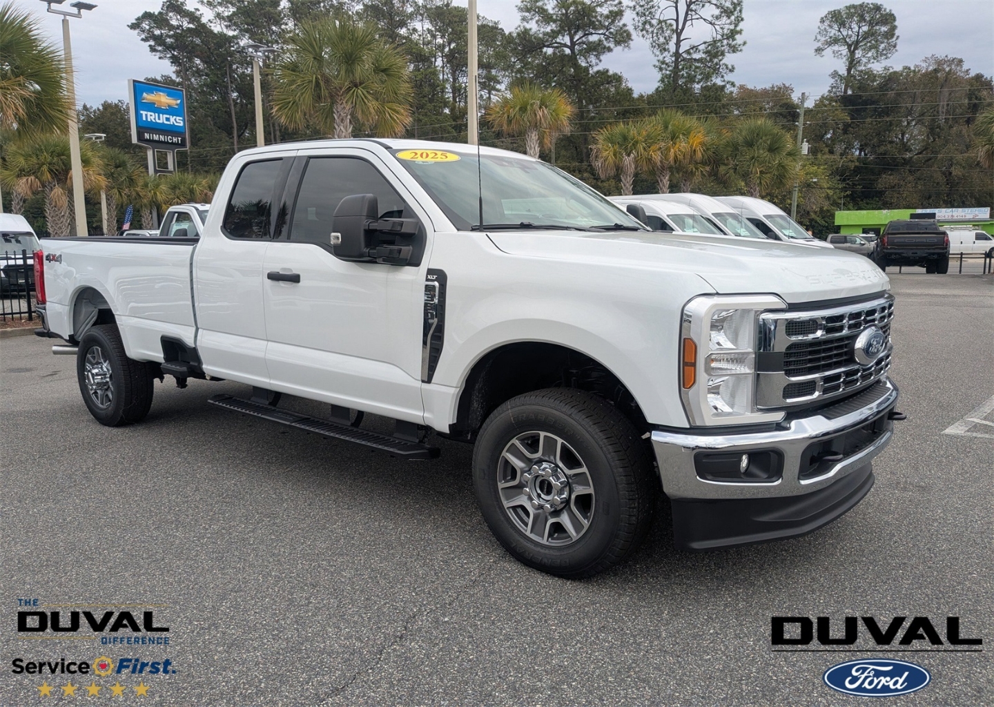 2025 Ford F-350 Super Duty XLT's photo